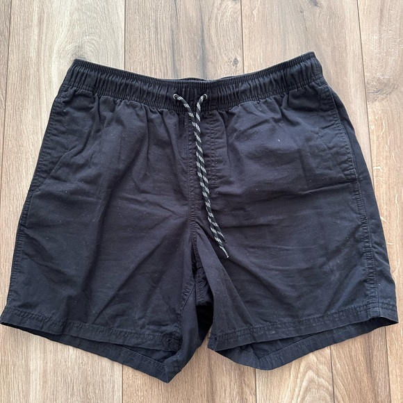 Amazon Essentials Men's Standard 7" Drawstring Walk Shorts - Picture 1 of 3